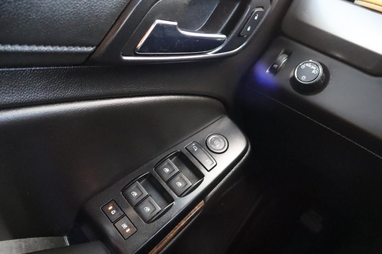Chevrolet Tahoe 2WD 4dr LS 2017