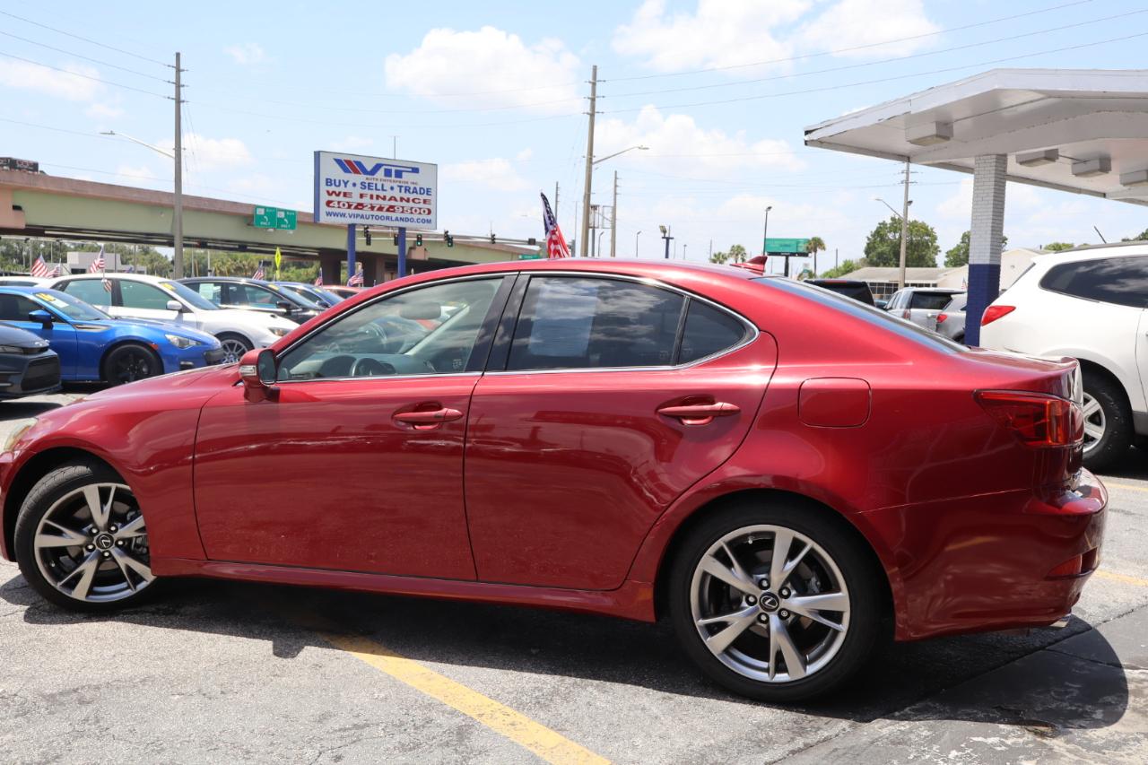Lexus IS 250 4dr Sport Sdn Man RWD 2010