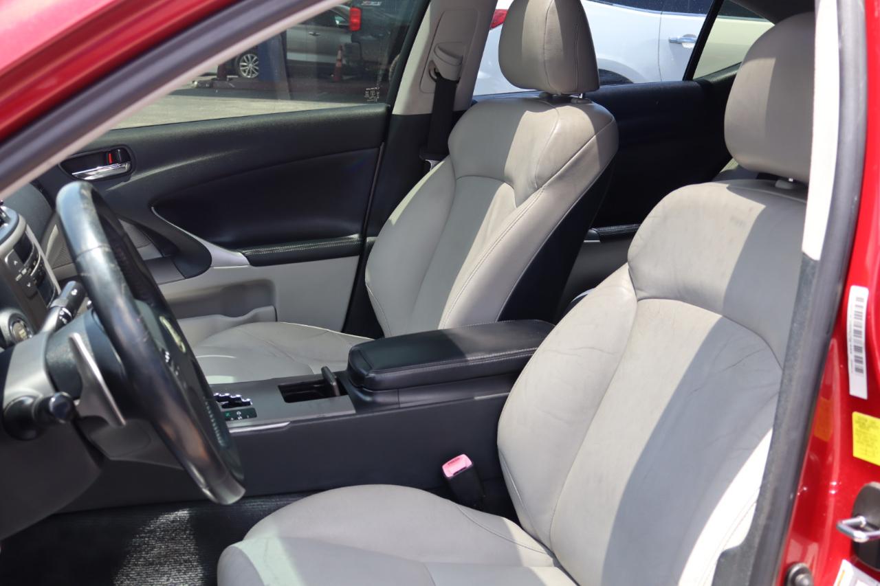 Lexus IS 250 4dr Sport Sdn Man RWD 2010