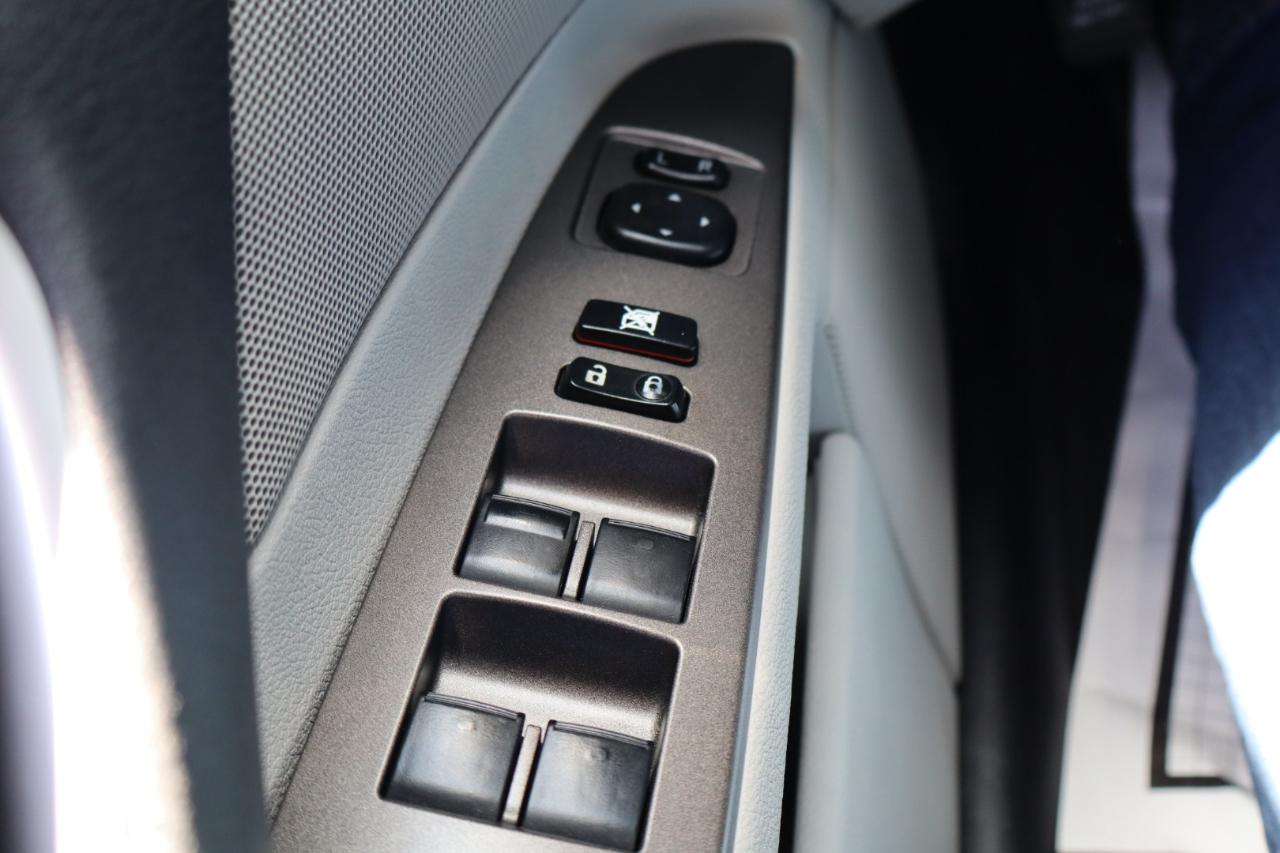 Lexus IS 250 4dr Sport Sdn Man RWD 2010