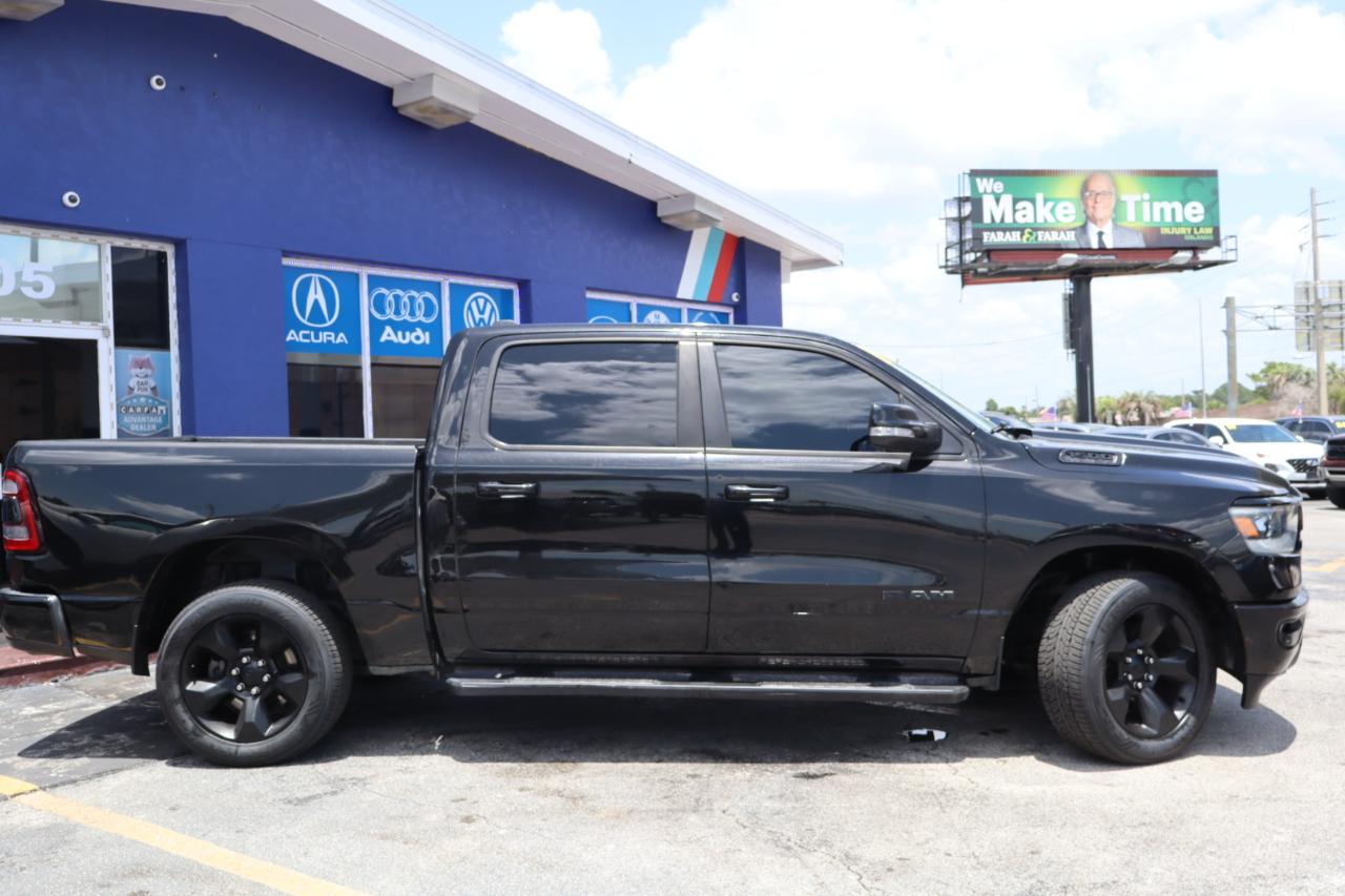 RAM 1500 Big Horn/Lone Star 4x4 Crew Cab 5'7" Box 2019