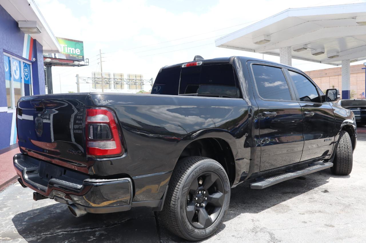 RAM 1500 Big Horn/Lone Star 4x4 Crew Cab 5'7" Box 2019