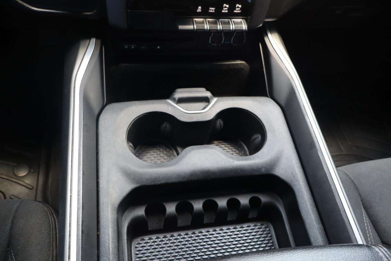 RAM 1500 Big Horn/Lone Star 4x4 Crew Cab 5'7" Box 2019