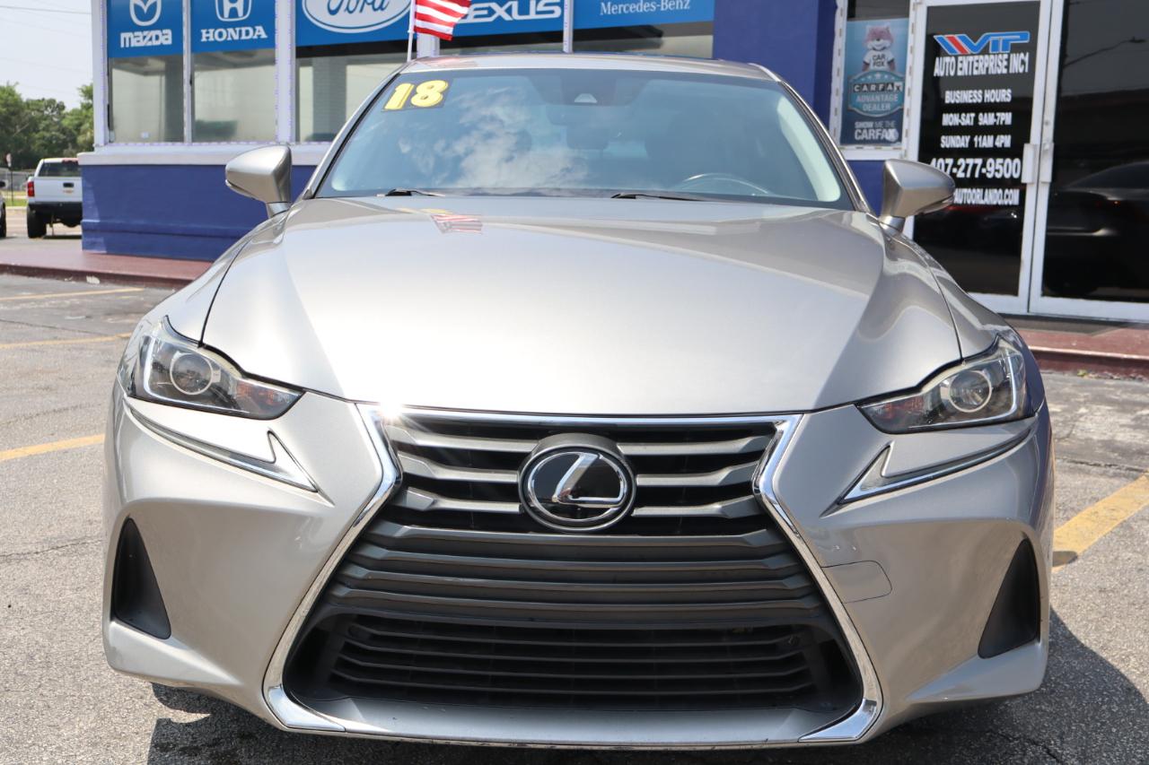 Lexus IS IS 300 RWD 2018