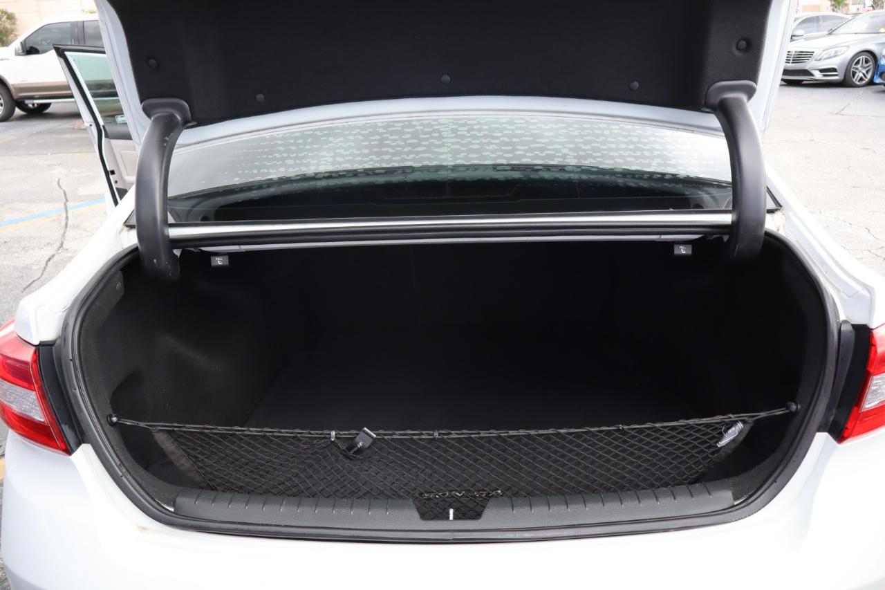Hyundai Sonata 4dr Sdn 2.4L Sport PZEV 2016