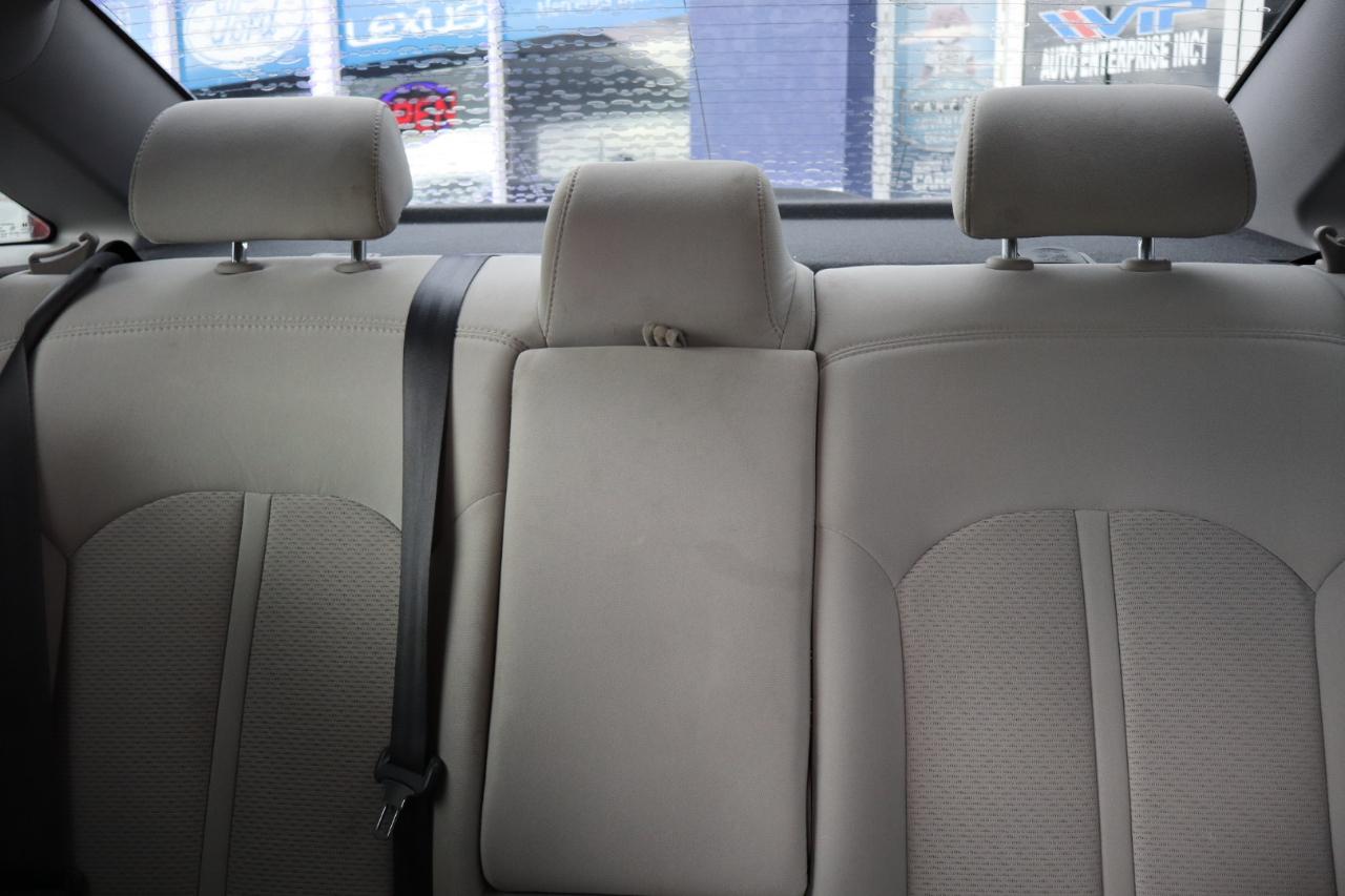 Hyundai Sonata 4dr Sdn 2.4L Sport PZEV 2016