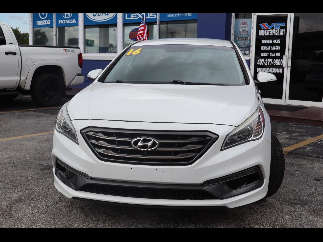 Hyundai Sonata 4dr Sdn 2.4L Sport PZEV 2016