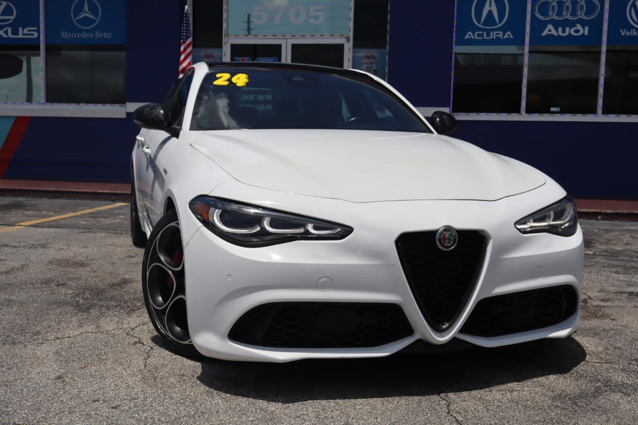 Alfa Romeo Giulia Veloce RWD 2024