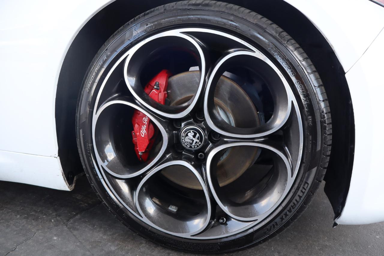 Alfa Romeo Giulia Veloce RWD 2024