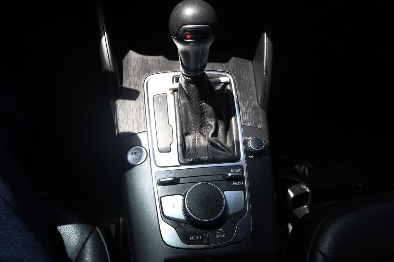 Audi A3 Sedan S line Premium 45 TFSI quattro 2020