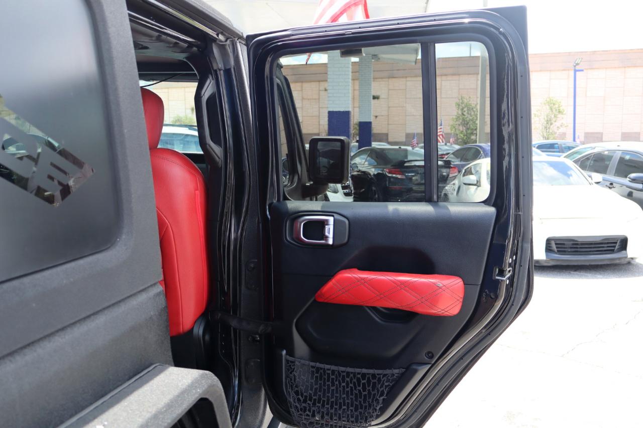 Jeep Wrangler Unlimited Sahara 4x4 2018
