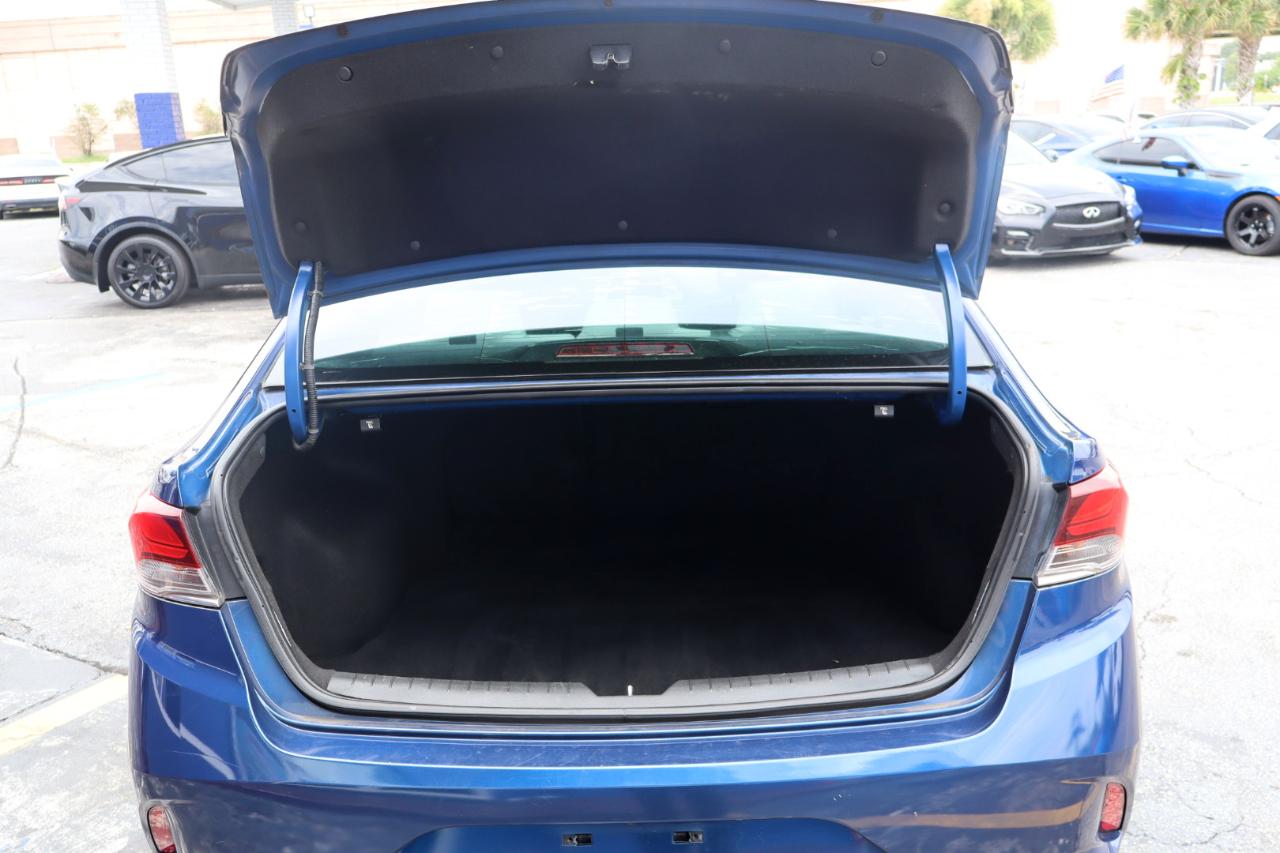 Hyundai Sonata SE 2.4L 2019