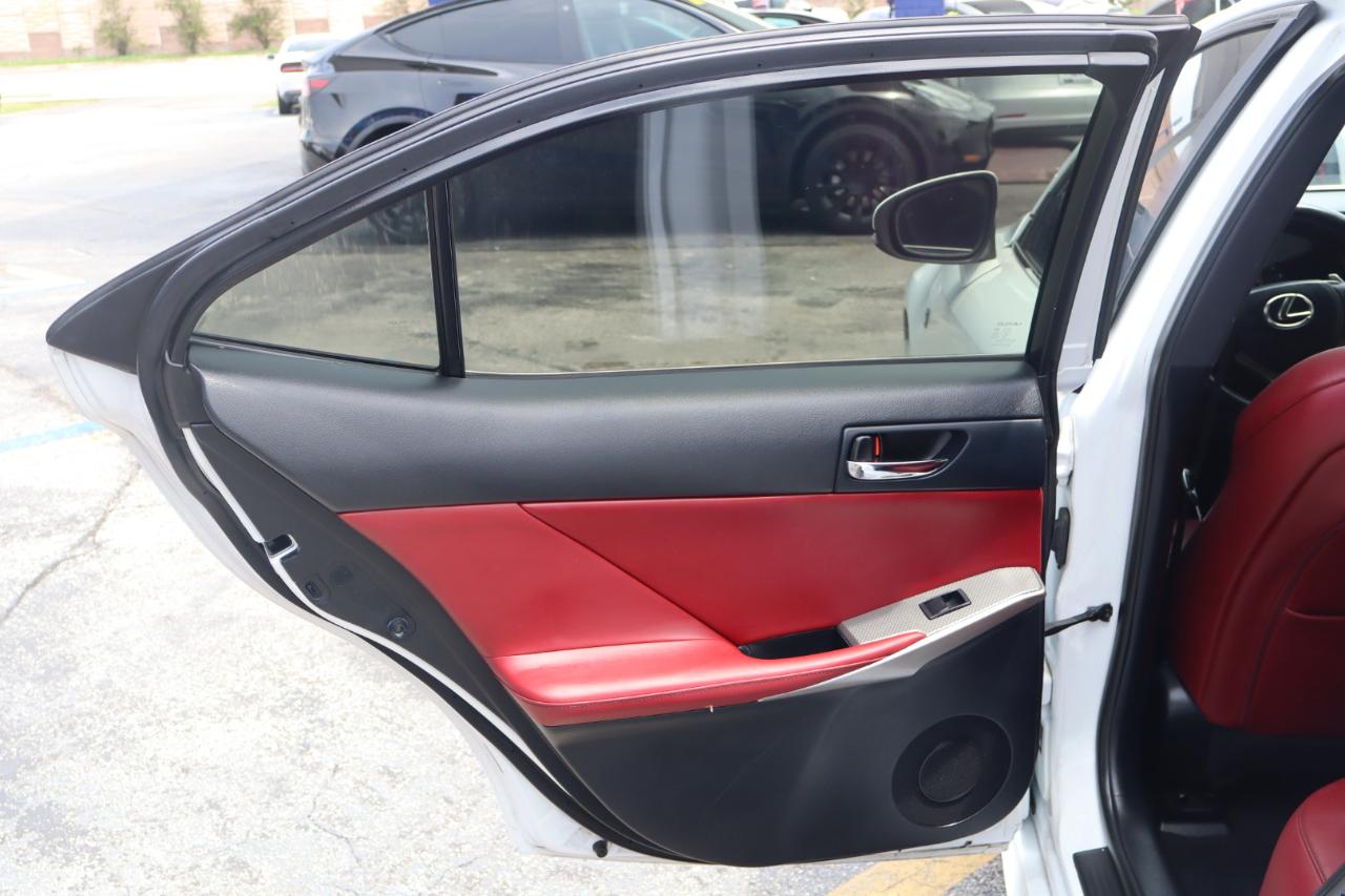 Lexus IS 250 4dr Sport Sdn RWD 2015