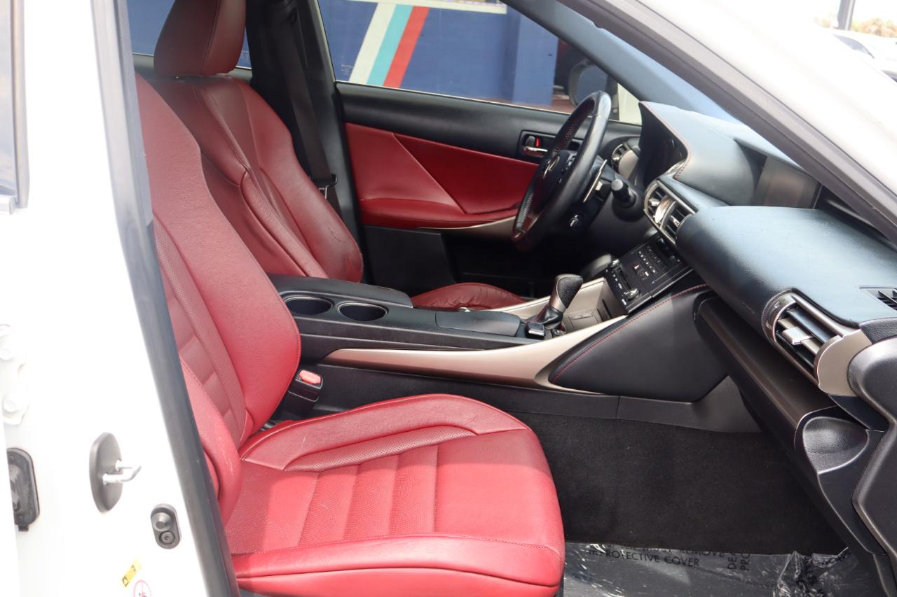Lexus IS 250 4dr Sport Sdn RWD 2015