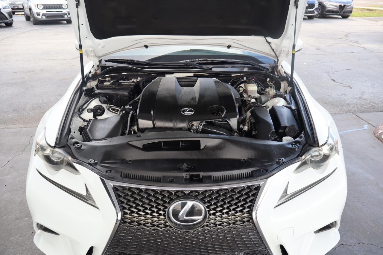 Lexus IS 250 4dr Sport Sdn RWD 2015