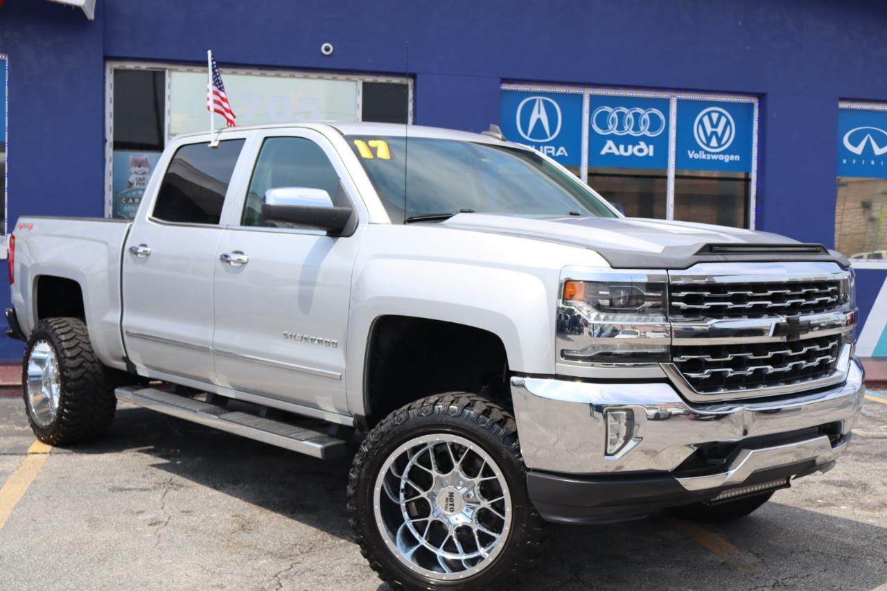Chevrolet Silverado 1500 4WD Crew Cab 143.5" LTZ w/1LZ 2017