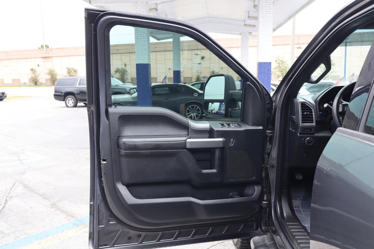 Ford F-150 King Ranch 4WD SuperCrew 5.5' Box 2017