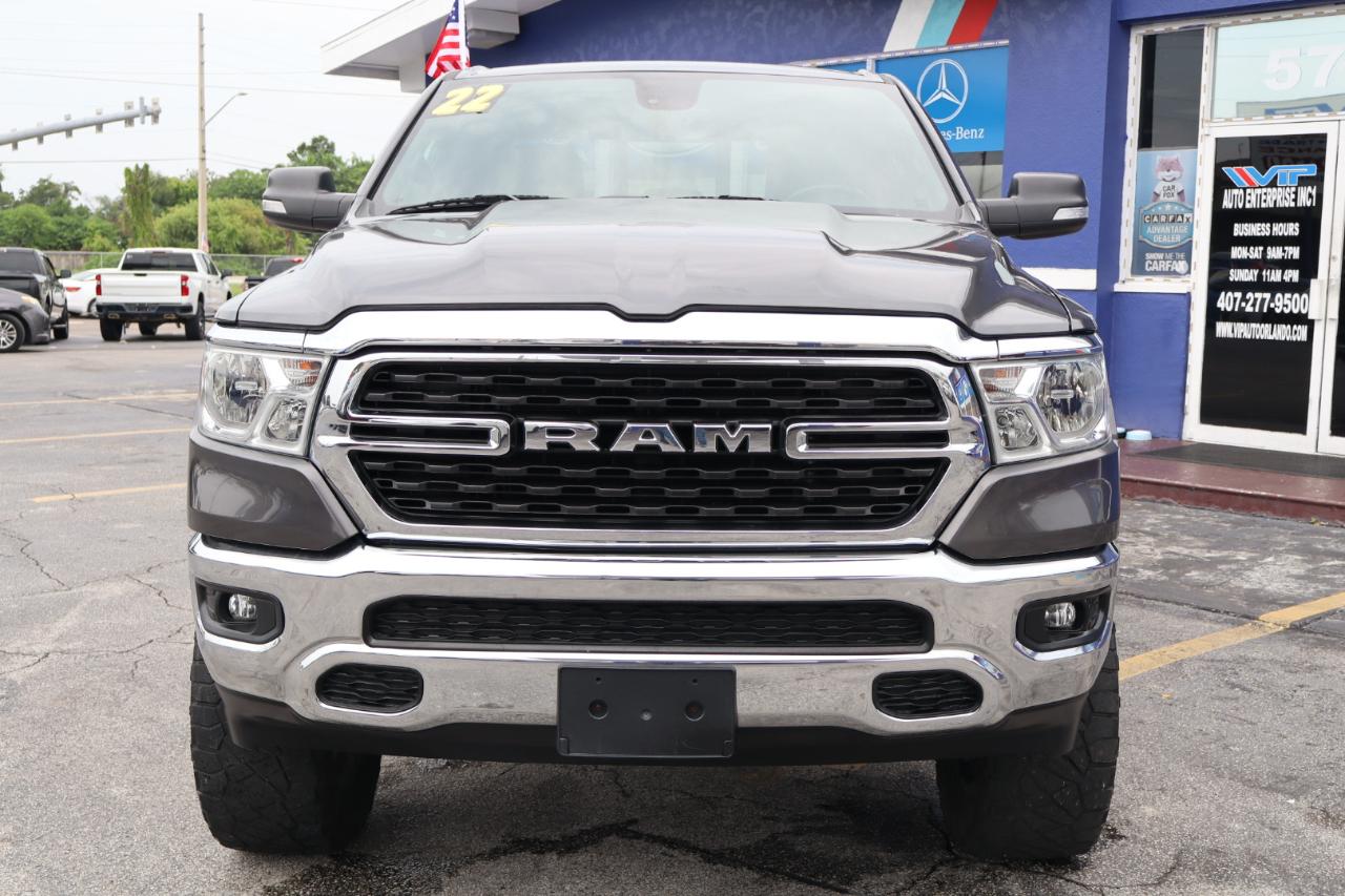 RAM 1500 Big Horn 4x2 Quad Cab 6'4" Box 2022