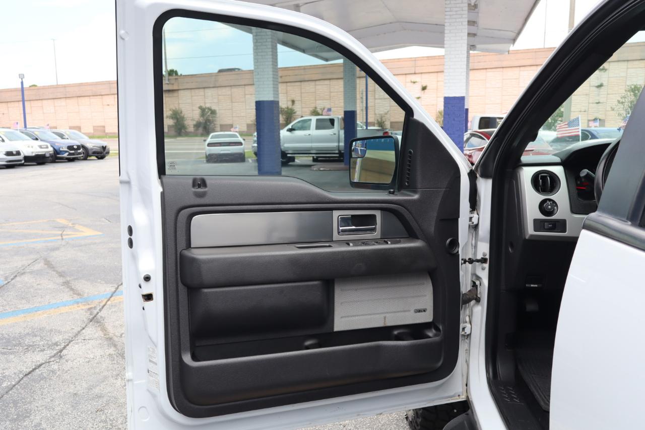 Ford F-150 4WD SuperCrew 145" SVT Raptor 2014