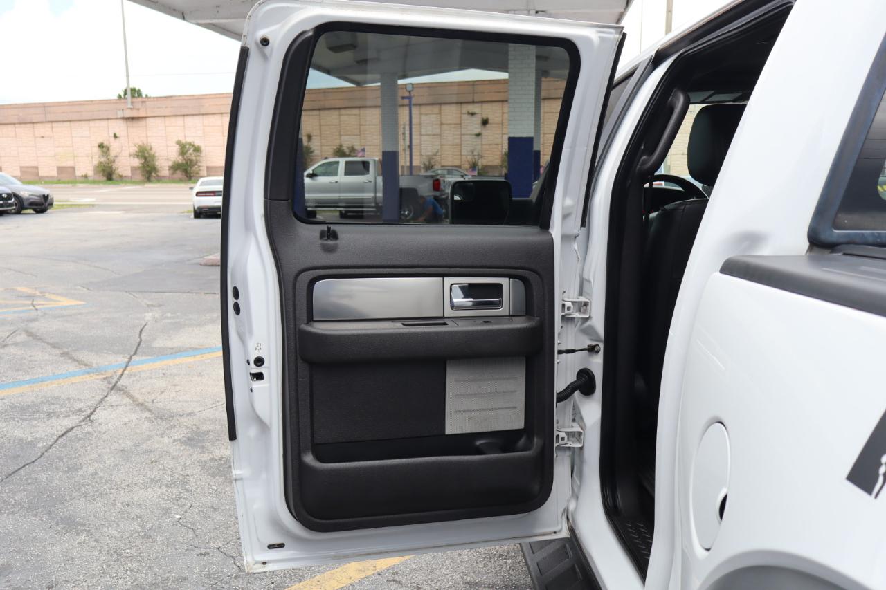 Ford F-150 4WD SuperCrew 145" SVT Raptor 2014