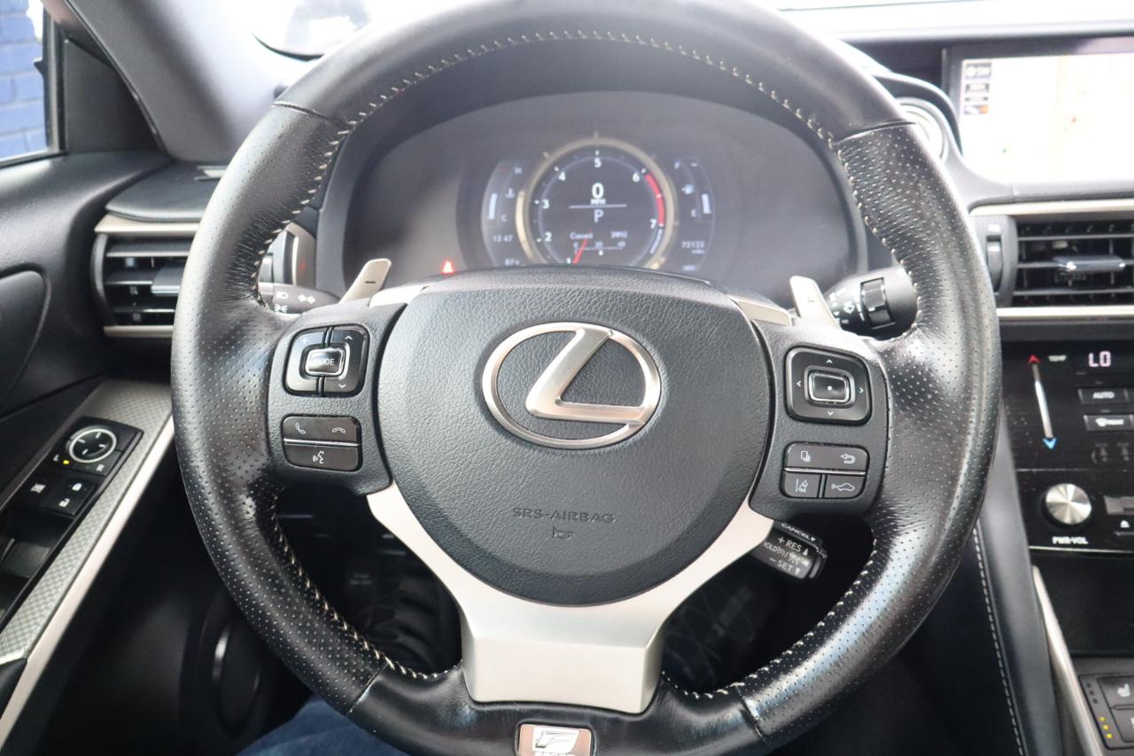 Lexus IS IS Turbo RWD 2017