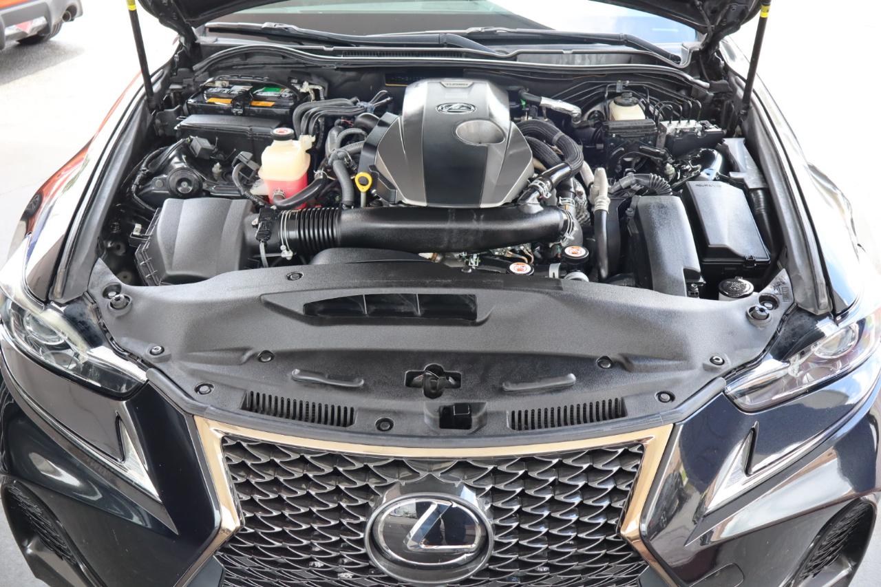 Lexus IS IS Turbo RWD 2017