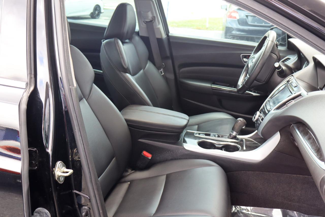 Acura TLX 2.4L FWD 2018