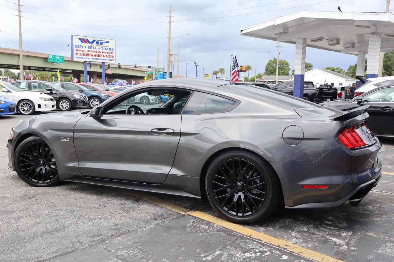 Ford Mustang GT Fastback 2018