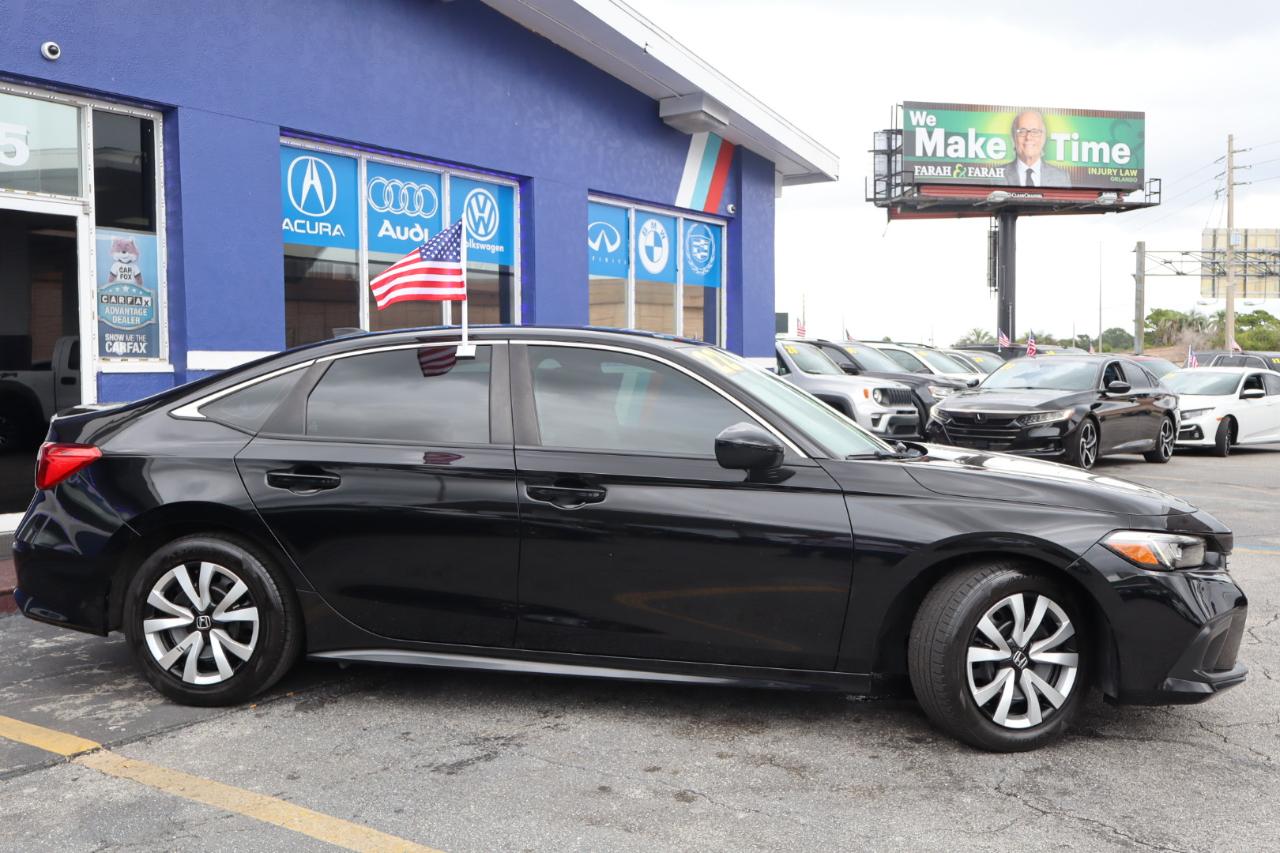 Honda Civic Sedan LX CVT 2022
