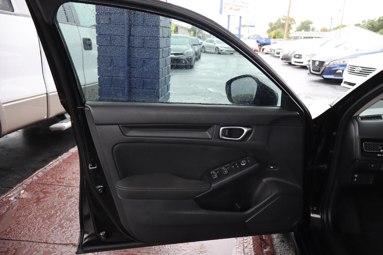 Honda Civic Sedan LX CVT 2022