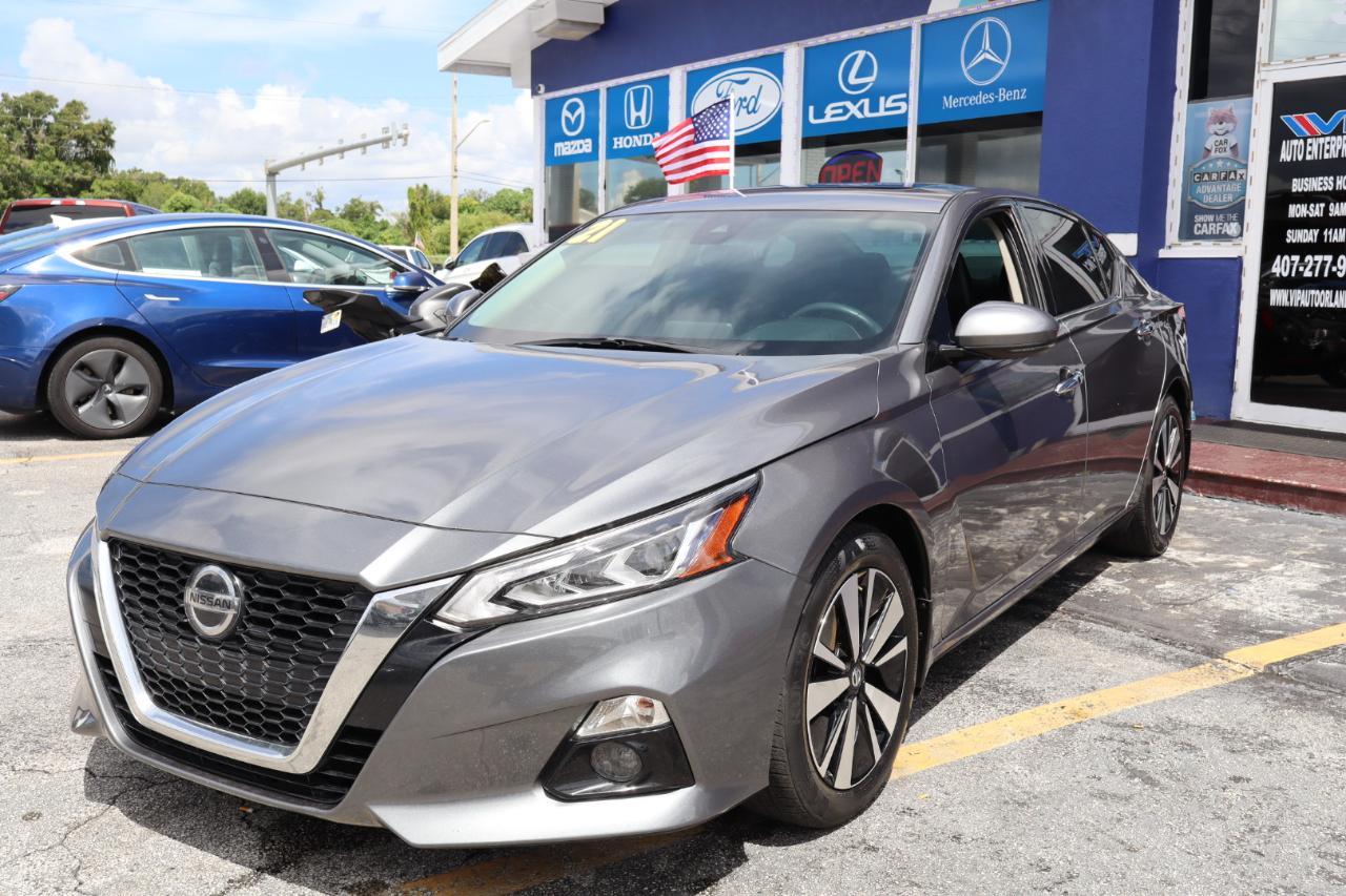 Nissan Altima 2.5 SL Sedan 2021
