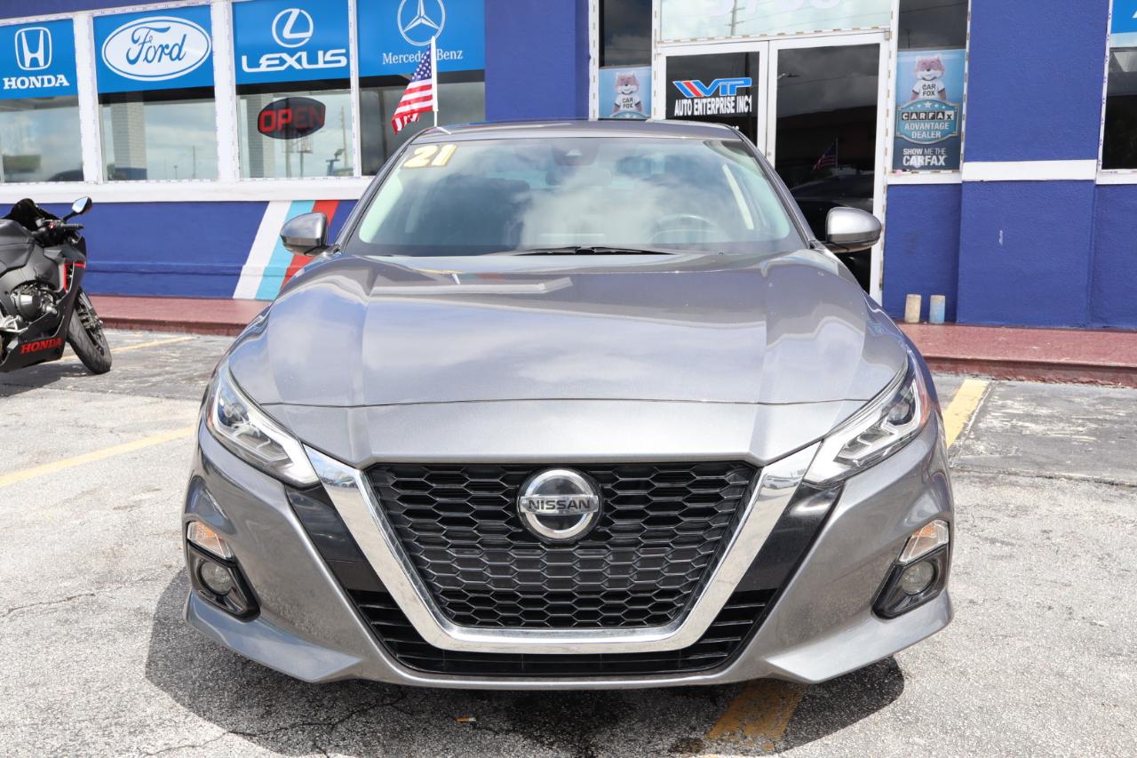 Nissan Altima 2.5 SL Sedan 2021