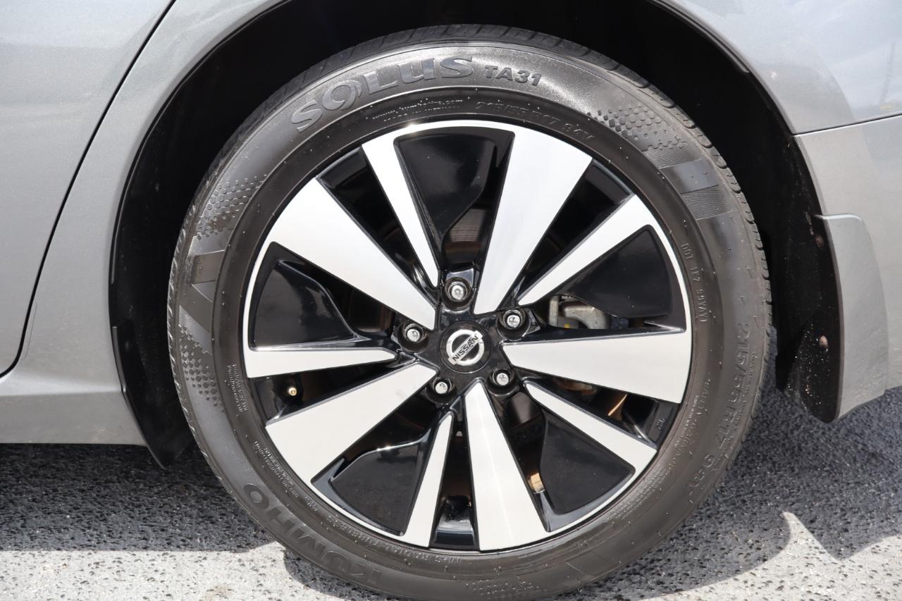 Nissan Altima 2.5 SL Sedan 2021