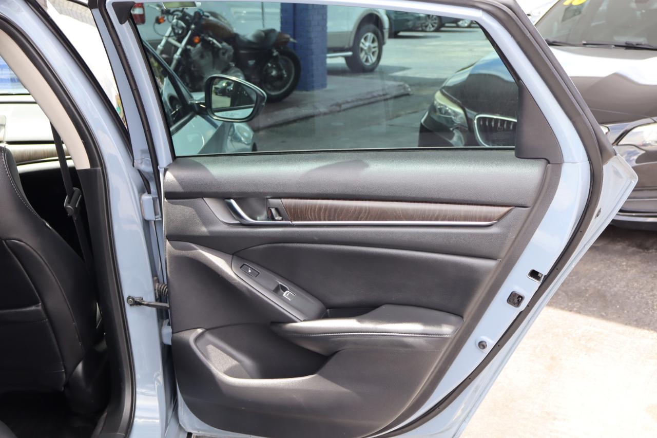 Honda Accord Sedan Touring 2.0T Auto 2021