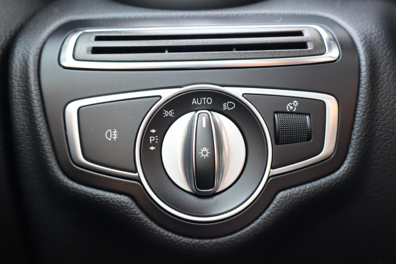 Mercedes-Benz C-Class C 300 Sedan 2019