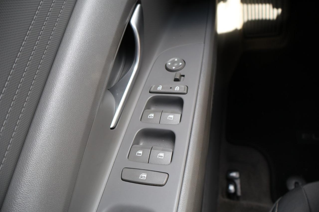 Hyundai Elantra SEL IVT 2023