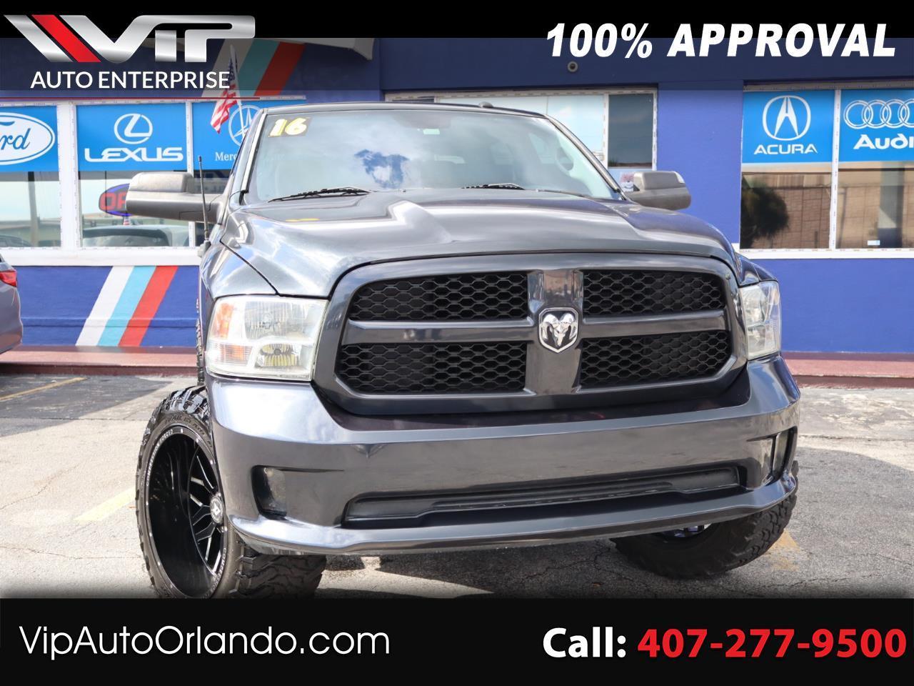 RAM 1500 2WD Crew Cab 140.5" Express 2016