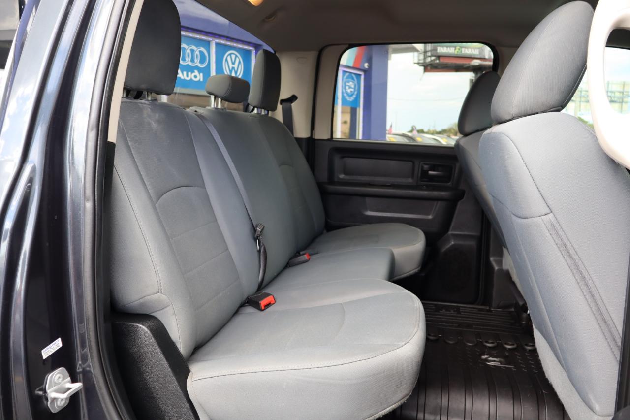RAM 1500 2WD Crew Cab 140.5" Express 2016