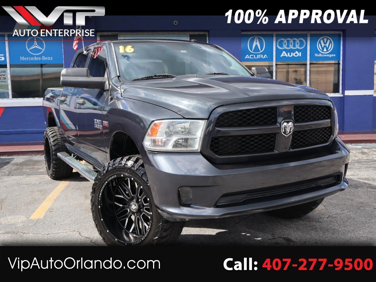 2016 RAM 1500 2WD Crew Cab 140.5" Express