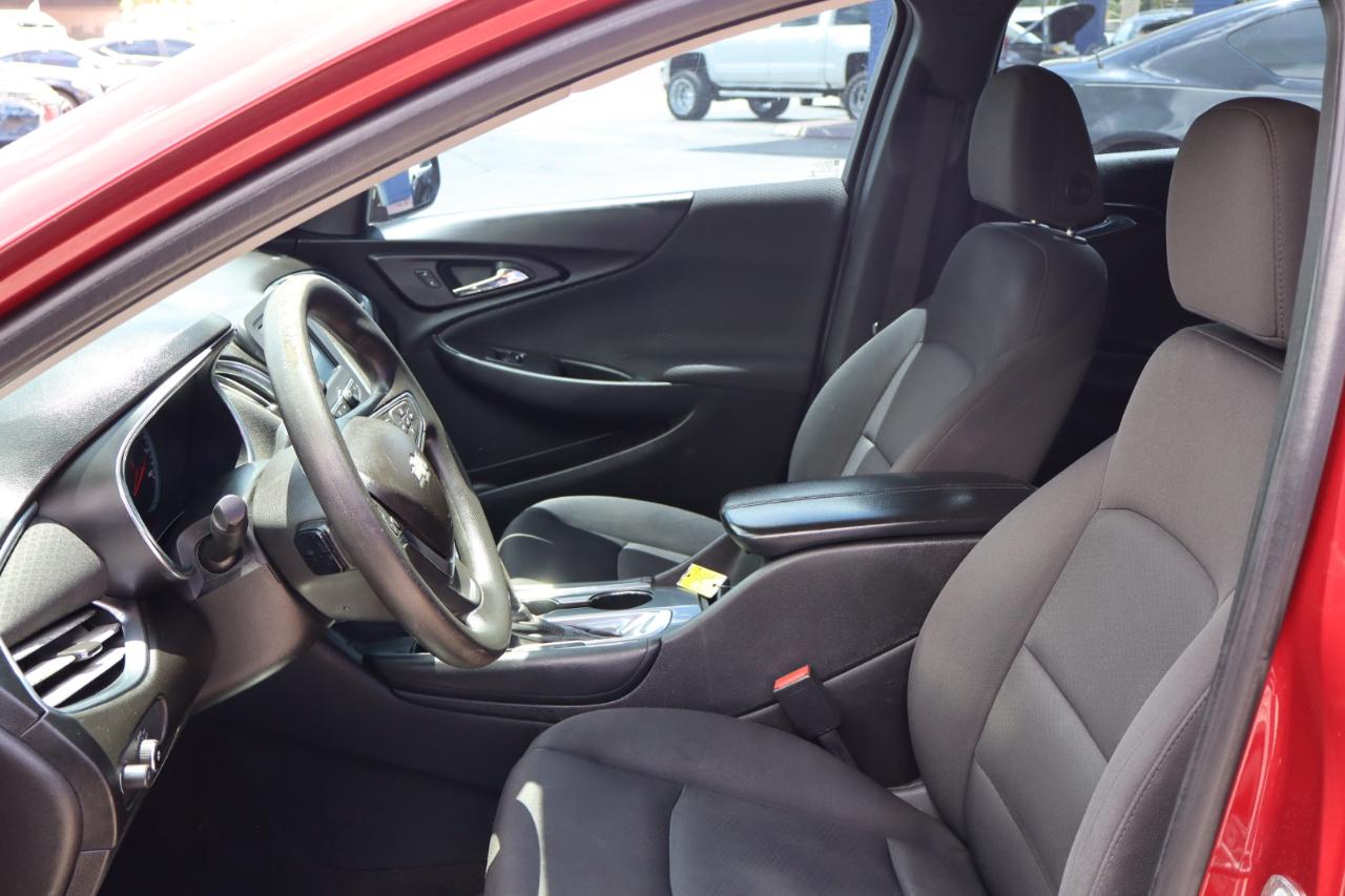Chevrolet Malibu 4dr Sdn LT w/1LT 2018