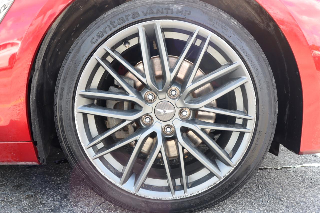 Genesis G70 2.0T Advanced AWD 2019