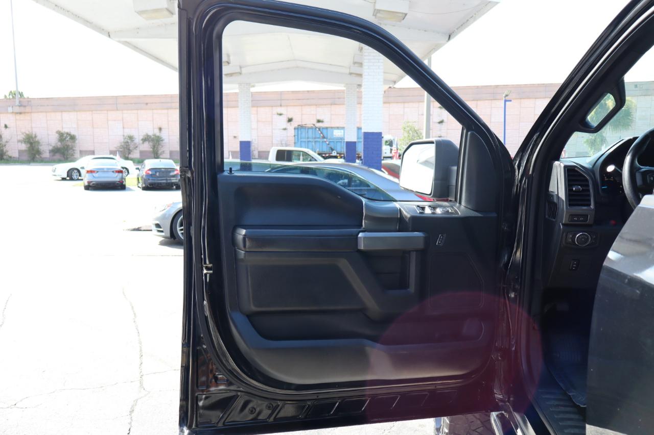 Ford F-150 King Ranch 4WD SuperCrew 5.5' Box 2017