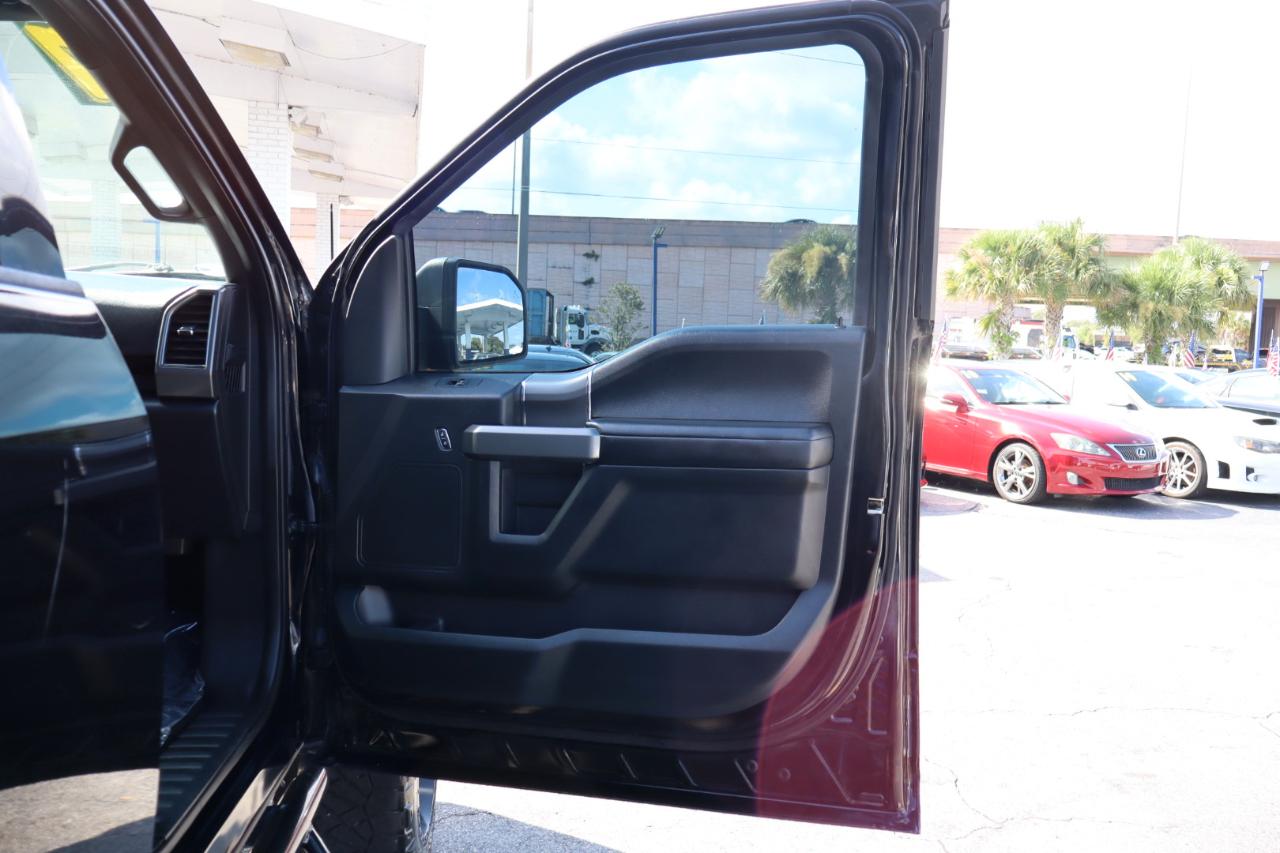 Ford F-150 King Ranch 4WD SuperCrew 5.5' Box 2017