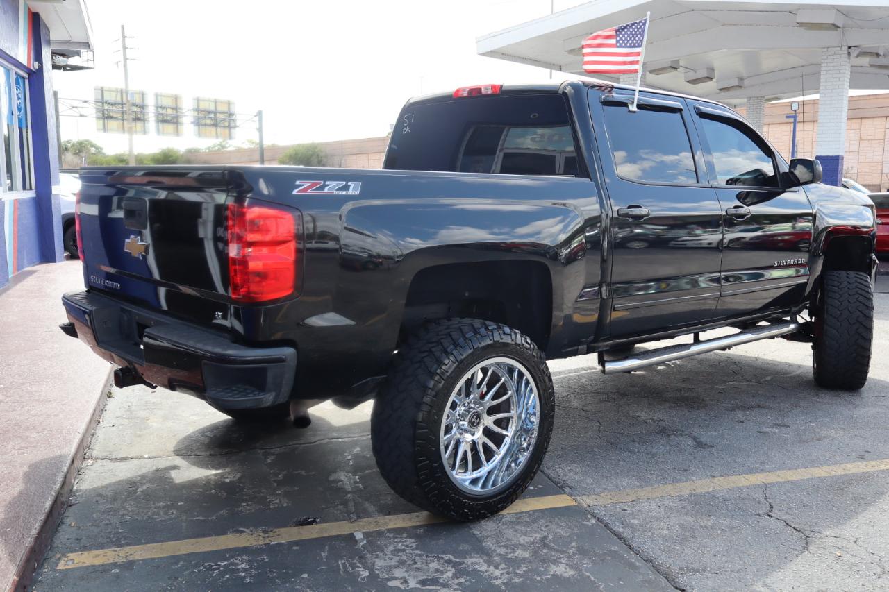 Chevrolet Silverado 1500 4WD Crew Cab 143.5" LT w/2LT 2016
