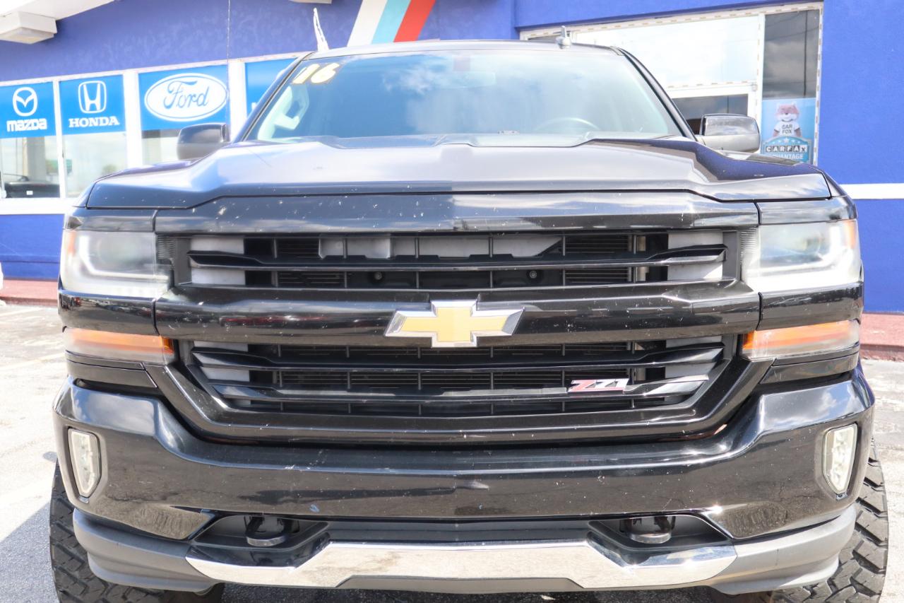 Chevrolet Silverado 1500 4WD Crew Cab 143.5" LT w/2LT 2016