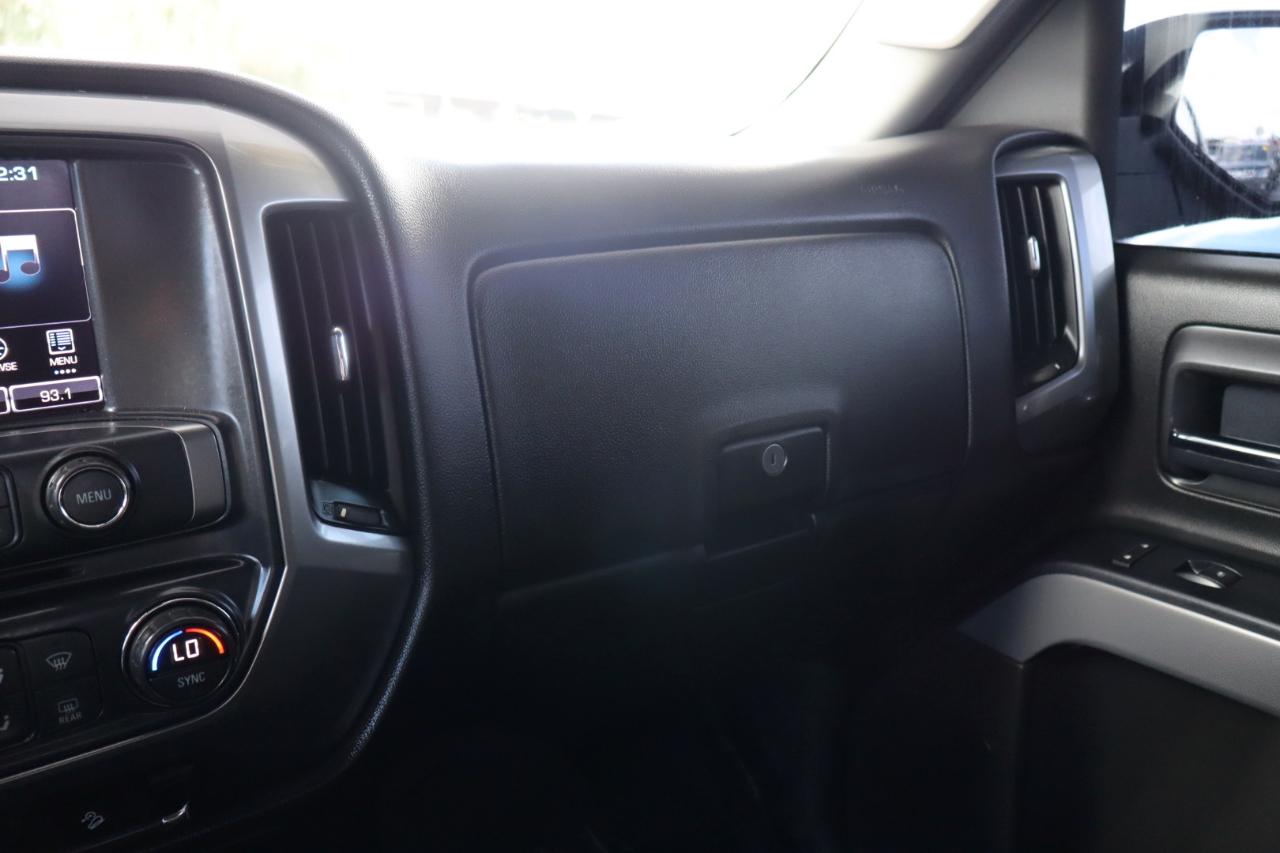 Chevrolet Silverado 1500 4WD Crew Cab 143.5" LT w/2LT 2016