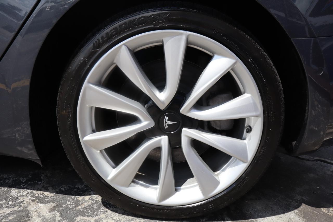 Tesla Model 3 Long Range Battery AWD 2018