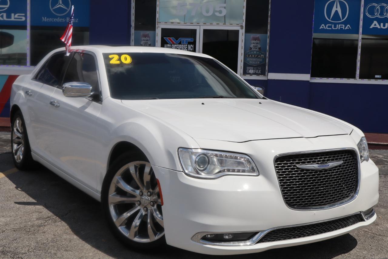 Chrysler 300 Limited RWD 2020