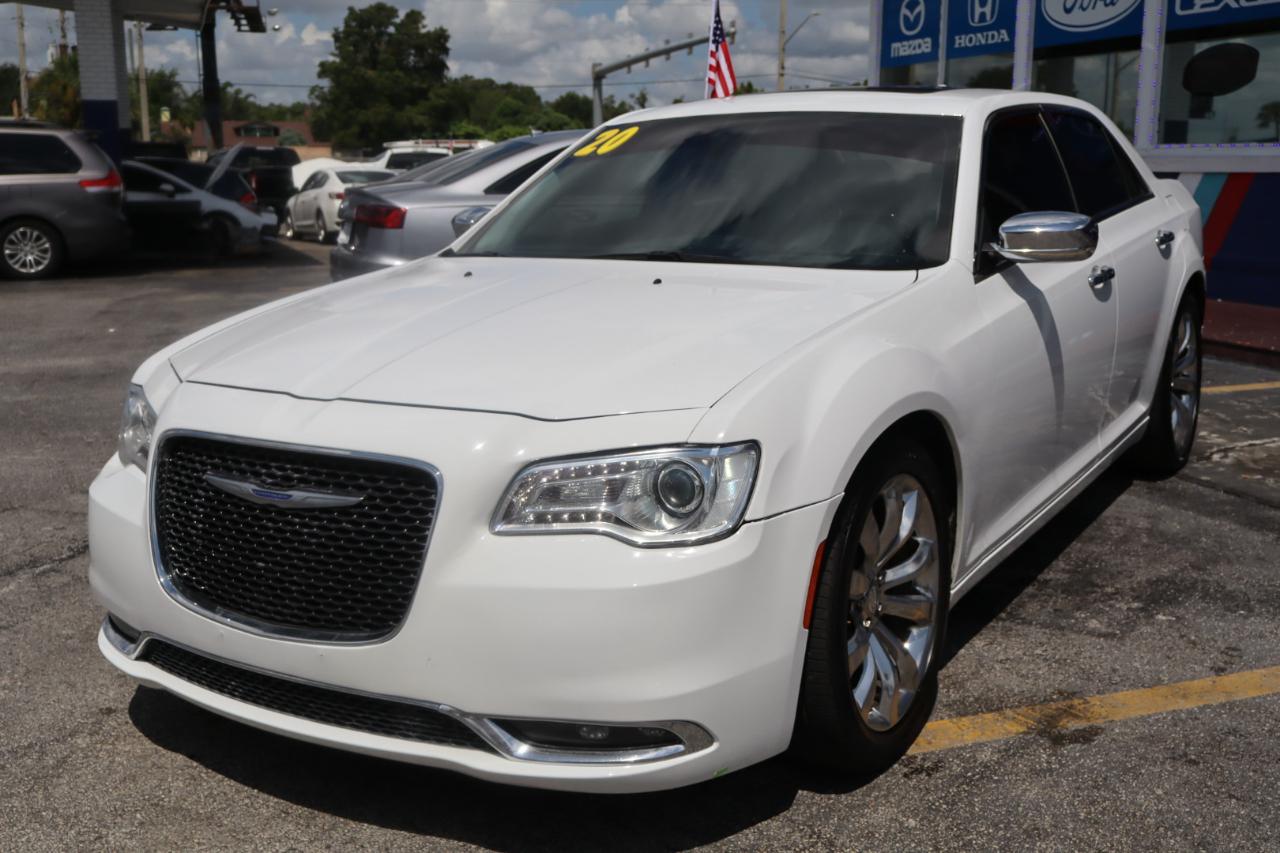 Chrysler 300 Limited RWD 2020