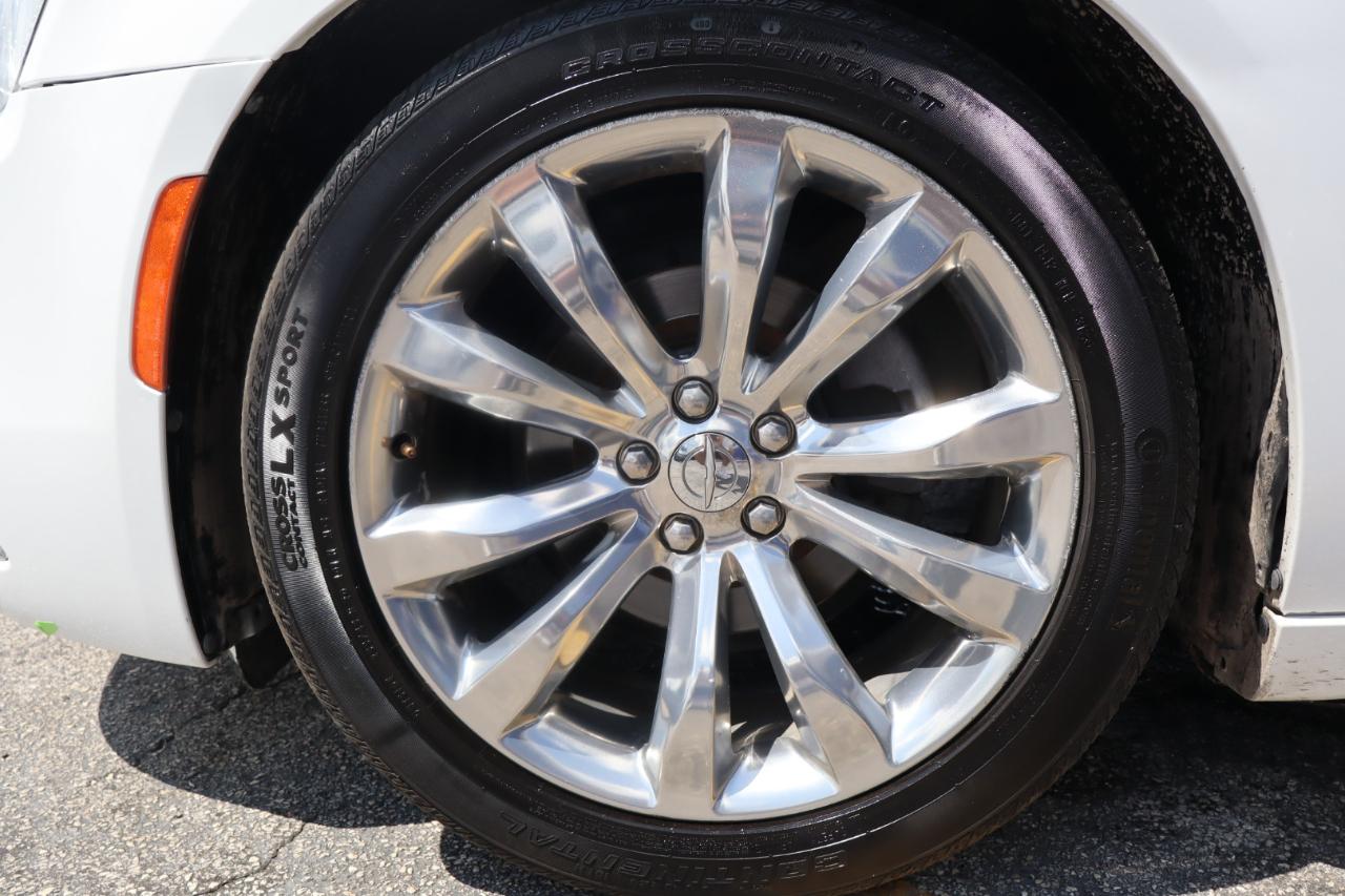 Chrysler 300 Limited RWD 2020